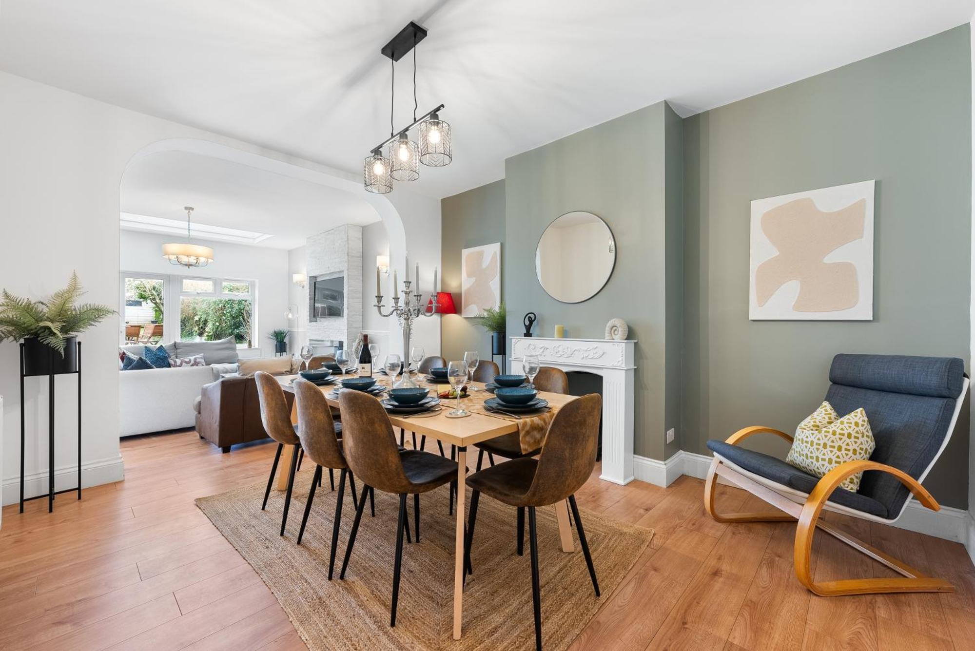 Long Term And Summer Special Offer! 5-Bedroom Spacious, Stunning Design, Sociable Areas & Cosy House Near South Downs Park, Sleeps 11 With Games Room, Private Parking And Garden- By Blue Puffin Stays Waterlooville Zewnętrze zdjęcie