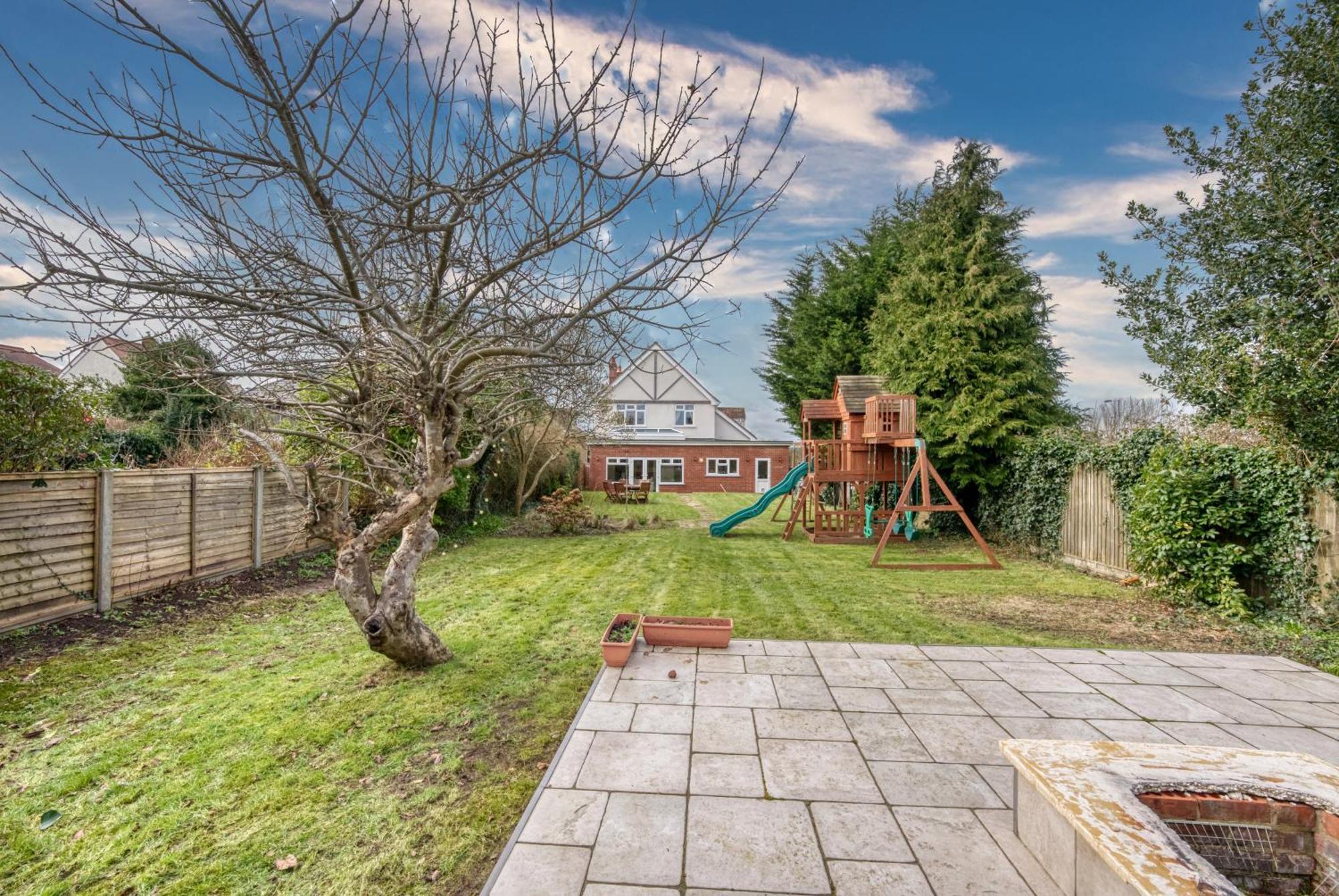 Long Term And Summer Special Offer! 5-Bedroom Spacious, Stunning Design, Sociable Areas & Cosy House Near South Downs Park, Sleeps 11 With Games Room, Private Parking And Garden- By Blue Puffin Stays Waterlooville Zewnętrze zdjęcie