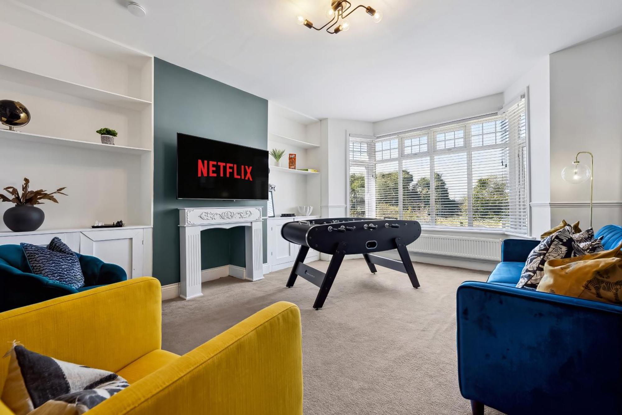 Long Term And Summer Special Offer! 5-Bedroom Spacious, Stunning Design, Sociable Areas & Cosy House Near South Downs Park, Sleeps 11 With Games Room, Private Parking And Garden- By Blue Puffin Stays Waterlooville Zewnętrze zdjęcie